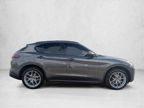 2018 Alfa Romeo Stelvio Ti Sport