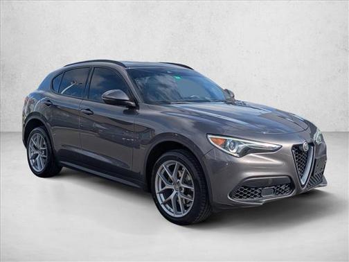 2018 Alfa Romeo Stelvio Ti Sport