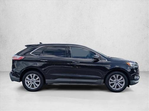 Agate Black Metallic 2019 Ford Edge Titanium