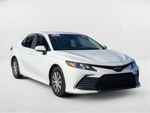 2022 Toyota Camry LE