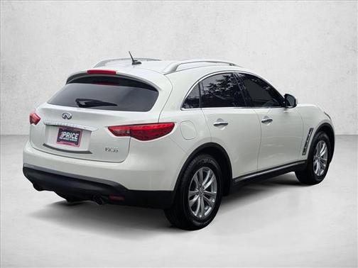 2009 INFINITI FX35 Base