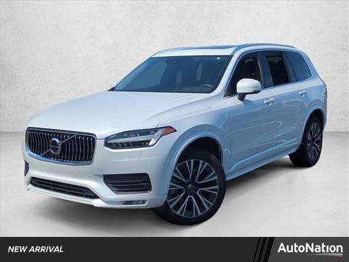 2021 Volvo XC90 T5 Momentum