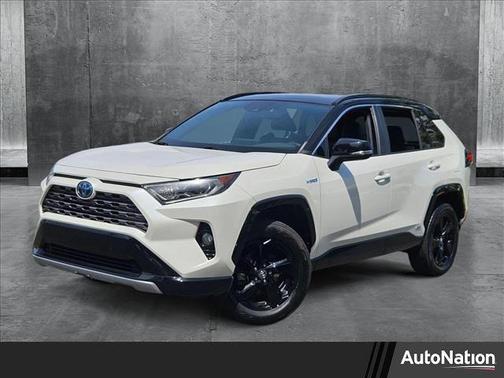 2020 Toyota RAV4 Hybrid SE