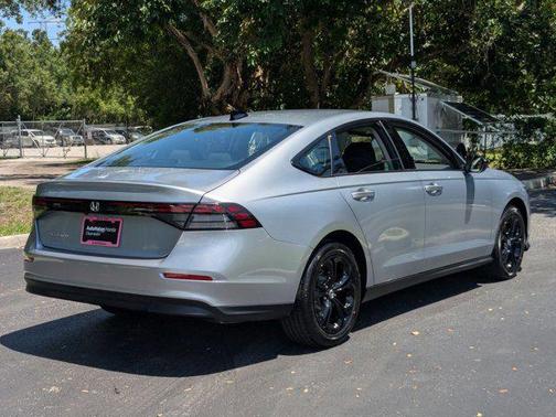 2025 Honda Accord Sport SE 1.5T
