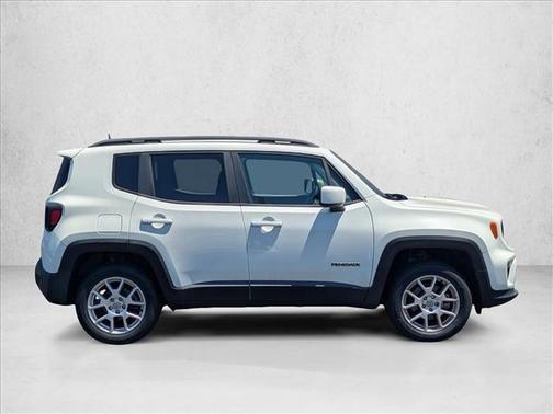 Alpine White Clearcoat 2019 Jeep Renegade Latitude