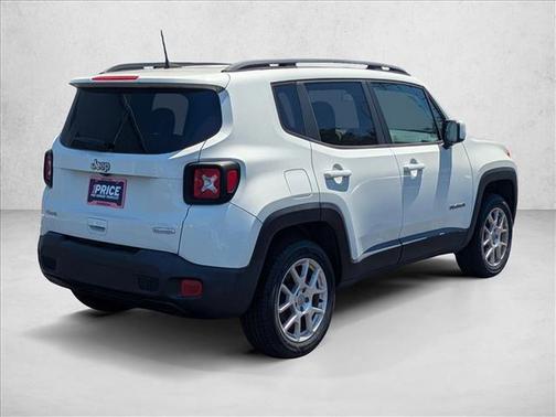 Alpine White Clearcoat 2019 Jeep Renegade Latitude