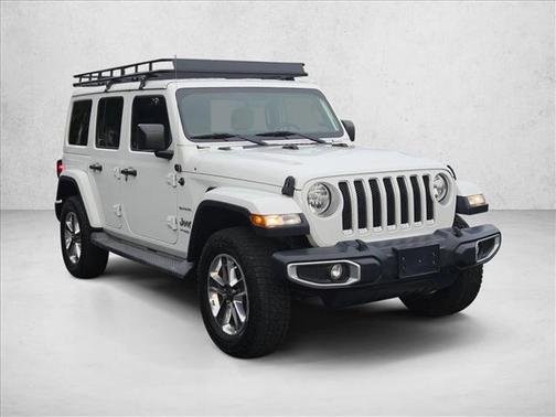 Bright White Clearcoat 2018 Jeep Wrangler Unlimited Sahara