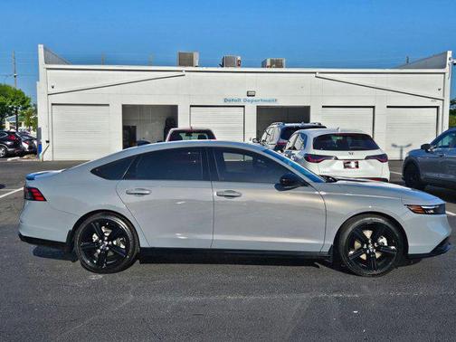 2025 Honda Accord Hybrid Base