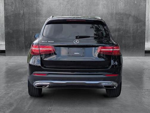 2017 Mercedes-Benz GLC 300 Base