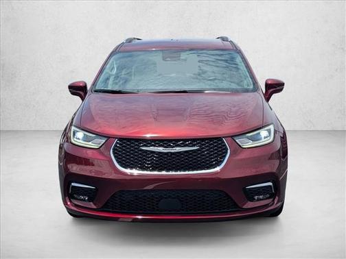 Velvet Red Pearlcoat 2021 Chrysler Pacifica Touring L
