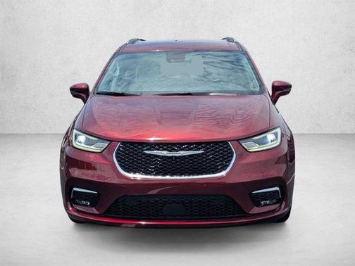 Velvet Red Pearlcoat 2021 Chrysler Pacifica Touring L