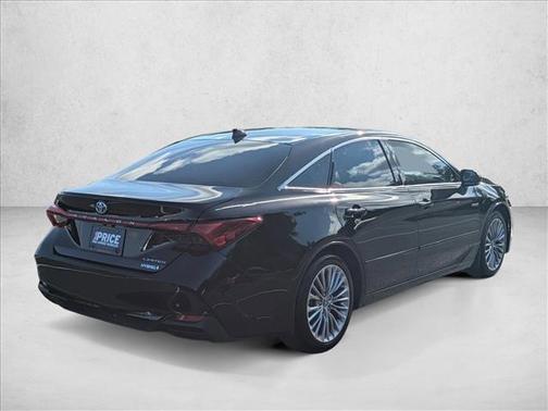 Opulent Amber 2020 Toyota Avalon Hybrid Limited