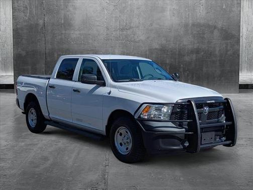 2019 RAM 1500 Classic SSV Crew Cab 4x4 5'7' Box