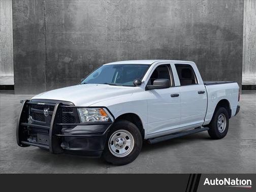2019 RAM 1500 Classic SSV Crew Cab 4x4 5'7' Box