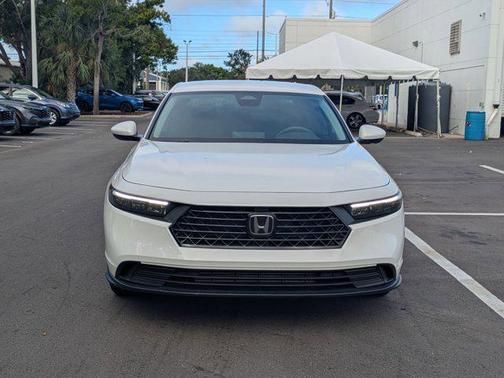2025 Honda Accord LX 1.5T