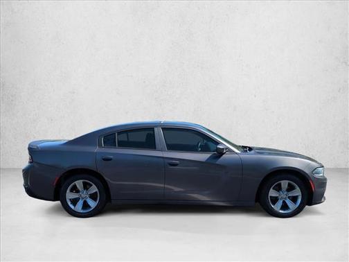 2015 Dodge Charger SE