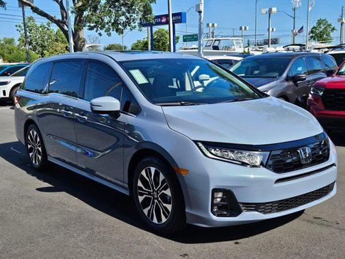 2025 Honda Odyssey Elite