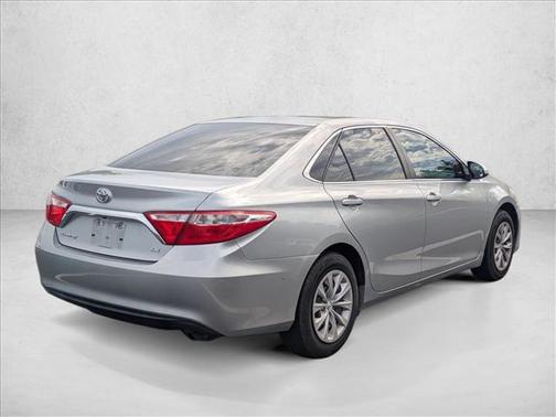 Celestial Silver Metallic 2016 Toyota Camry LE