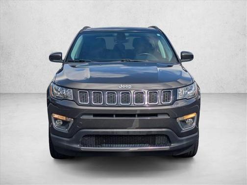 Granite Crystal Metallic Clearcoat 2018 Jeep Compass Limited