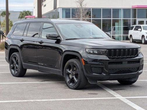 2023 Jeep Grand Cherokee L Altitude