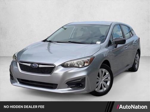 Ice Silver Metallic 2018 Subaru Impreza 2.0i
