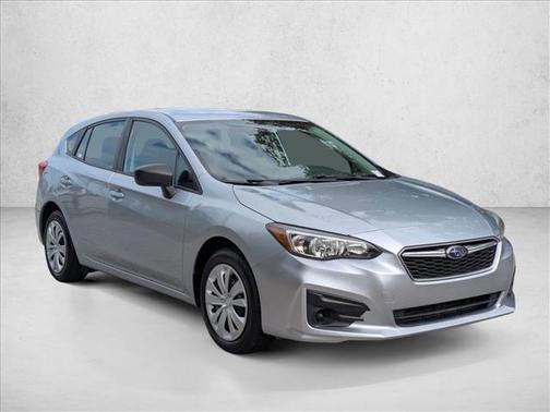 Ice Silver Metallic 2018 Subaru Impreza 2.0i
