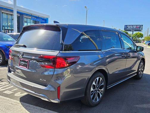 2025 Honda Odyssey Elite