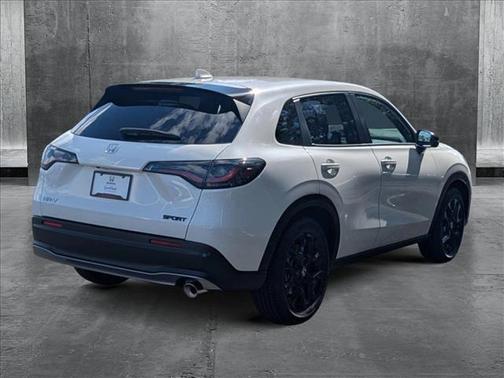 2025 Honda HR-V 2WD Sport