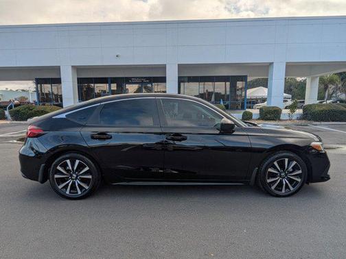 2023 Honda Civic EX-L