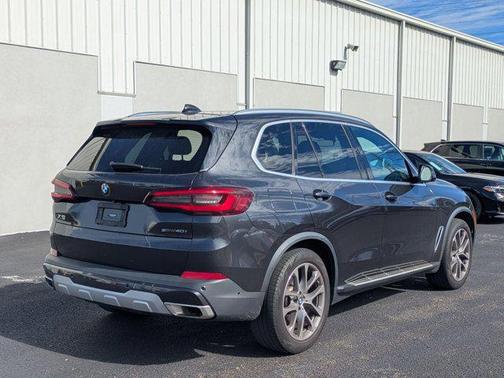 2023 BMW X5 sDrive40i
