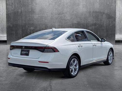 2025 Honda Accord LX 1.5T