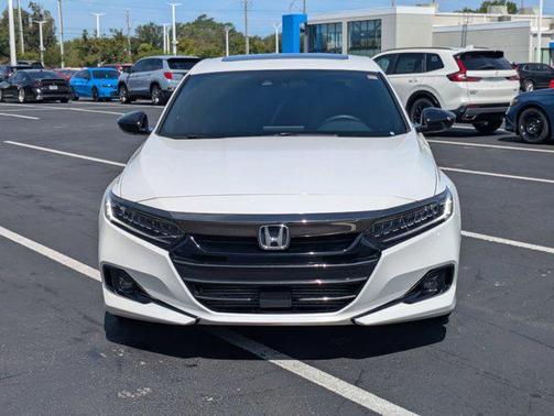 Platinum White Pearl 2022 Honda Accord Sport 2.0T