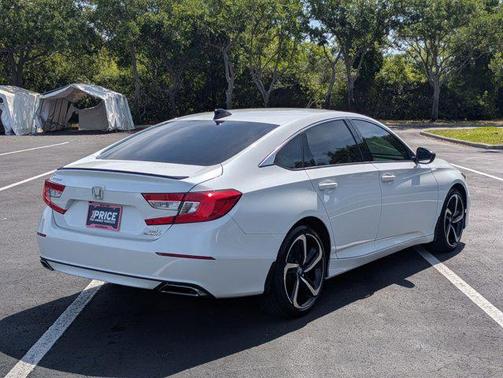 Platinum White Pearl 2022 Honda Accord Sport 2.0T