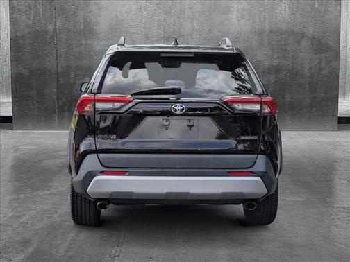 2020 Toyota RAV4 Adventure