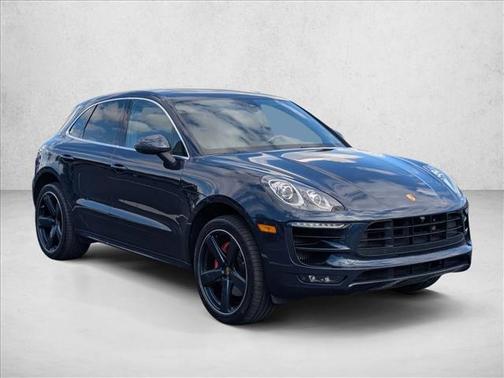 Dark Blue Metallic 2016 Porsche Macan Macan Turbo
