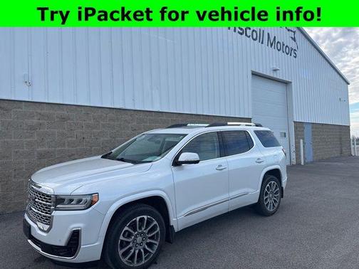 2023 GMC Acadia Denali