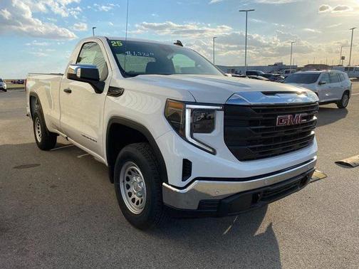 2025 GMC Sierra 1500 Pro