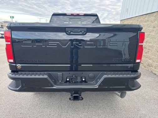 Black 2026 Chevrolet Silverado 2500 High Country
