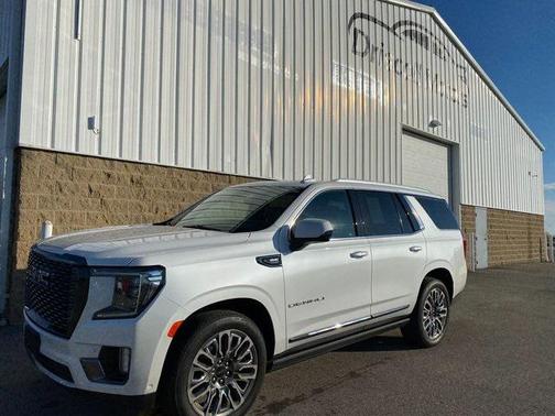 2023 GMC Yukon Denali Ultimate