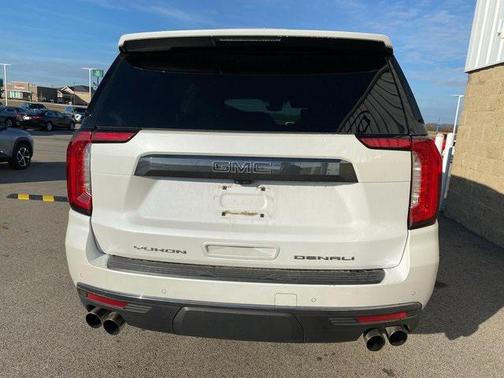2023 GMC Yukon Denali Ultimate