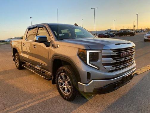 2024 GMC Sierra 1500 SLE