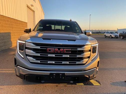 2024 GMC Sierra 1500 SLE