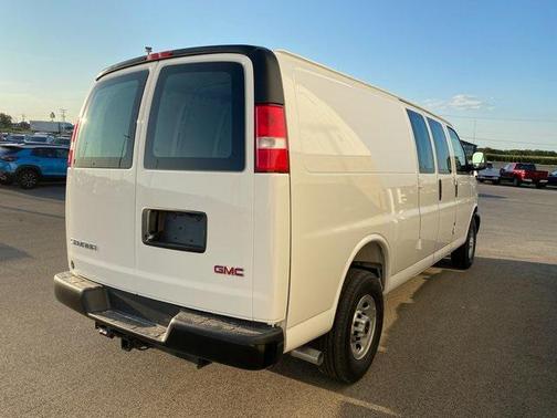 2025 GMC Savana 2500 Work Van