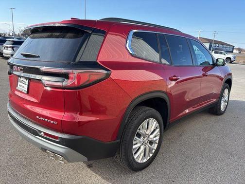 2026 GMC Acadia Elevation FWD