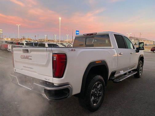 2025 GMC Sierra 2500 SLT