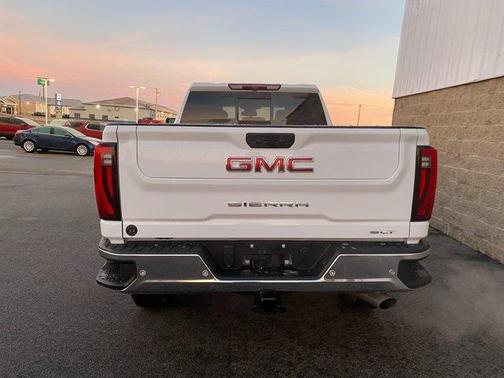 2025 GMC Sierra 2500 SLT