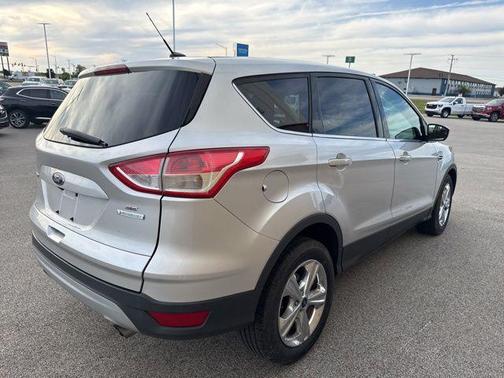 White Platinum Metallic Tri-Coat 2015 Ford Escape SE