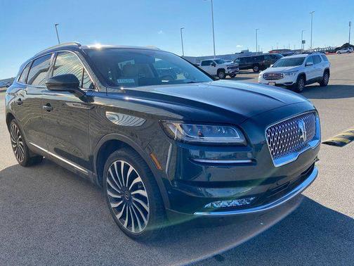 2022 Lincoln Nautilus Black Label