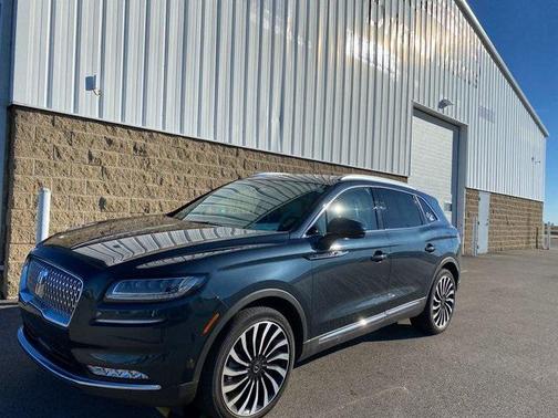 2022 Lincoln Nautilus Black Label