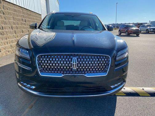 2022 Lincoln Nautilus Black Label